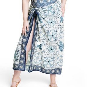 Agua bendita x target sarong